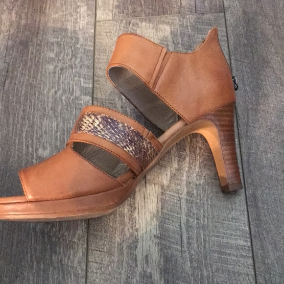 Blondo ladies size 7 shoes - Picture 3 of 3